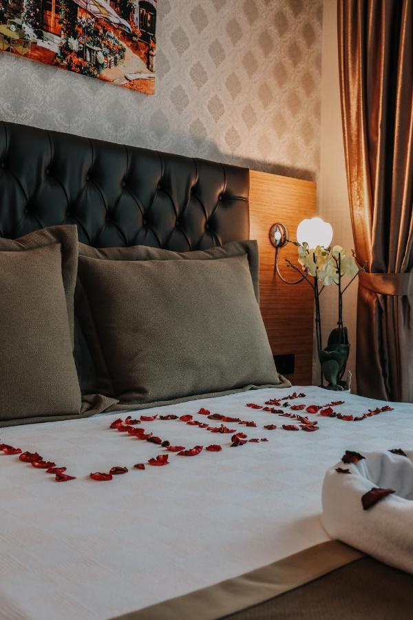 Otel Grand Lark איסטמבול מראה חיצוני תמונה