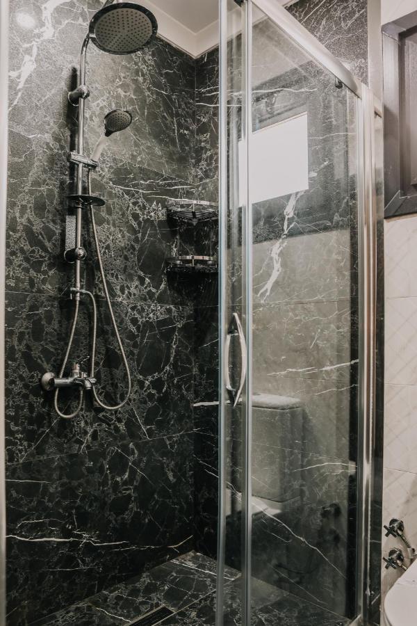Otel Grand Lark איסטמבול מראה חיצוני תמונה